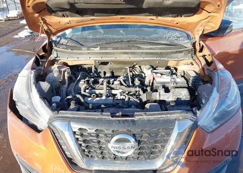 2020 Nissan Kicks Sr Xtronic Cvt from USA, damaged, VIN 3N1CP5DV8LL574402